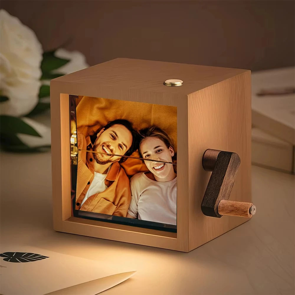 BOXLOVE - Caixa de Fotos Personalizadas - (OFERTA POR TEMPO DE LIMITADO COMPRE 1 E GANHE UM COLAR)